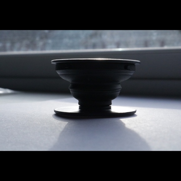 - 2x SharkFace Mobile Phone Stand - Picture 2 of 2